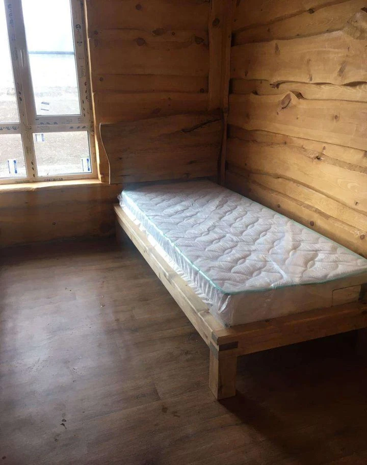 Кухня из натурального дерева